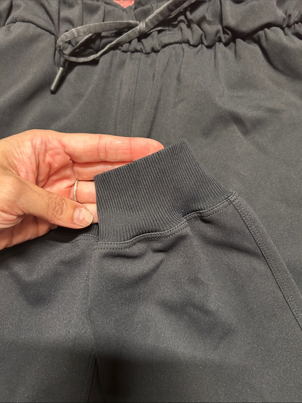 Lululemon Stretch High-Rise Jogger Size 6 - Picture 5 of 10